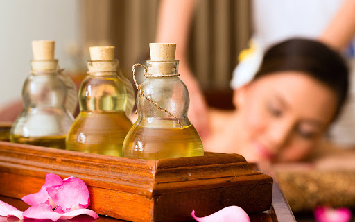 Aromatherapy-Massage.jpg